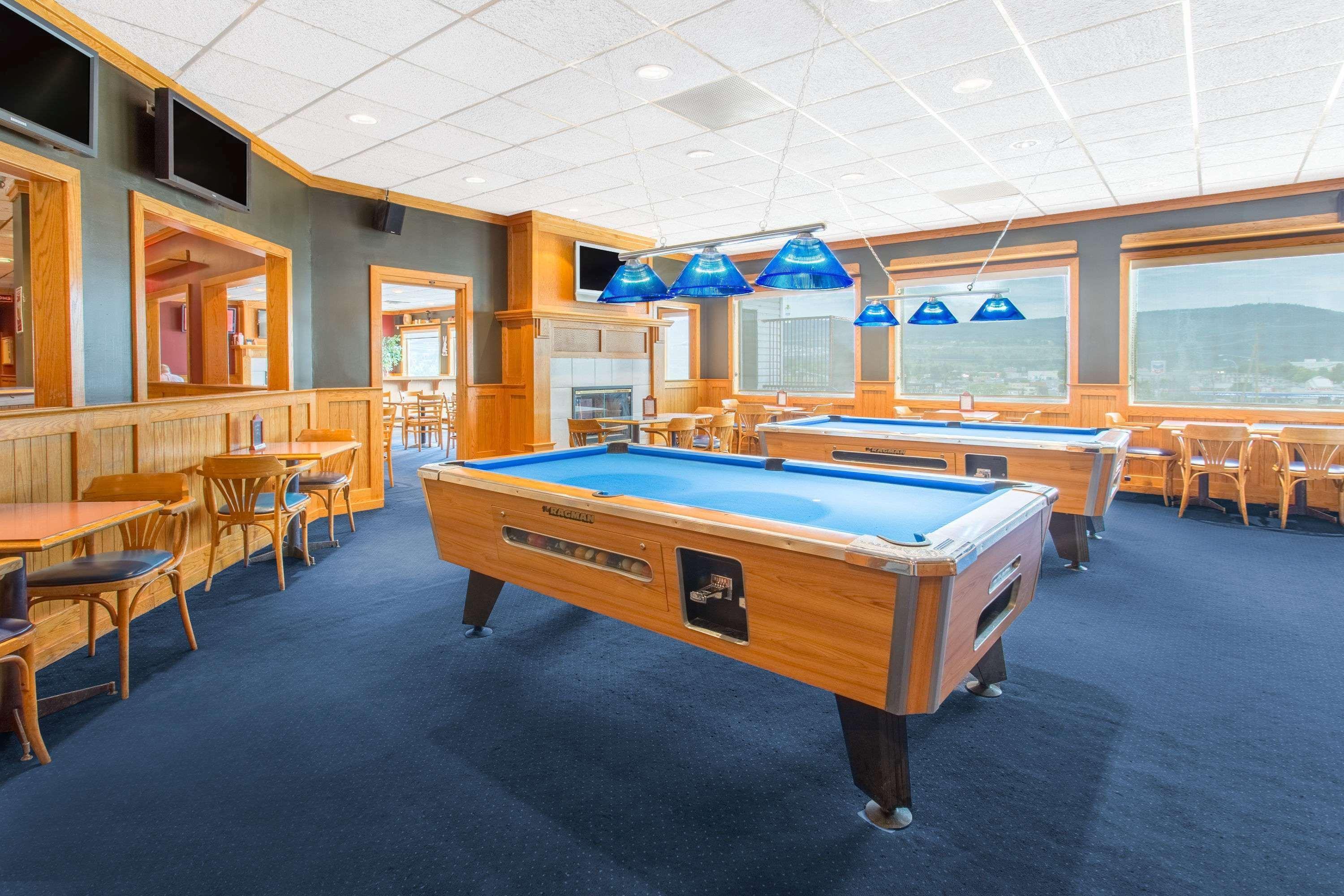 Ramada By Wyndham Williams Lake Esterno foto