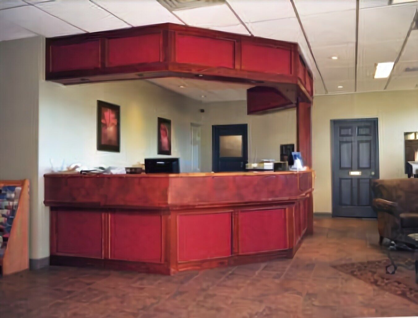 Ramada By Wyndham Williams Lake Esterno foto